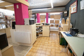 Fonds de commerce studio + boutique À billom : à reprendre - Arrond. de Clermont-Fd (63)